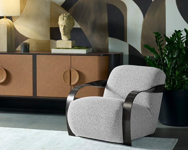 SONESTA LOUNGE CHAIR