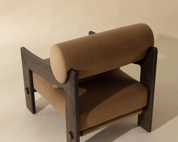 REIZO LOUNGE CHAIR