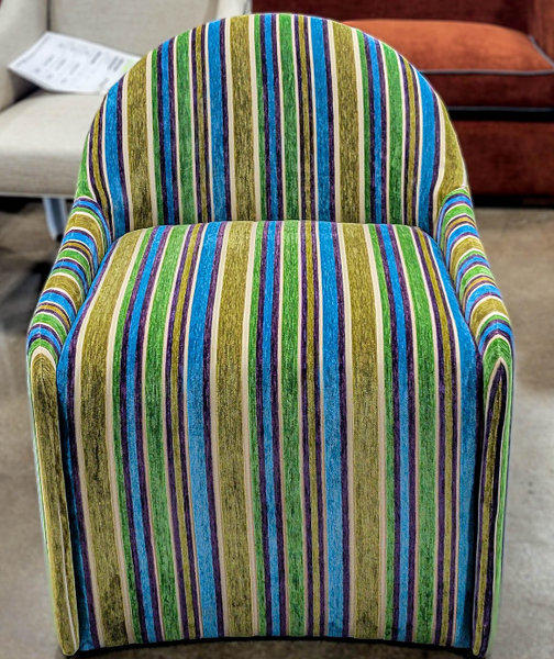 AMELIA CHAIR